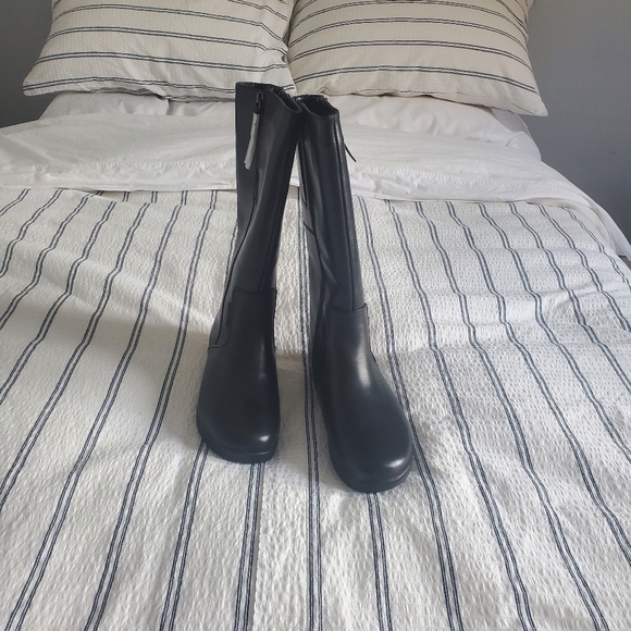 NEW Blondo Farrah boots - Picture 2 of 16